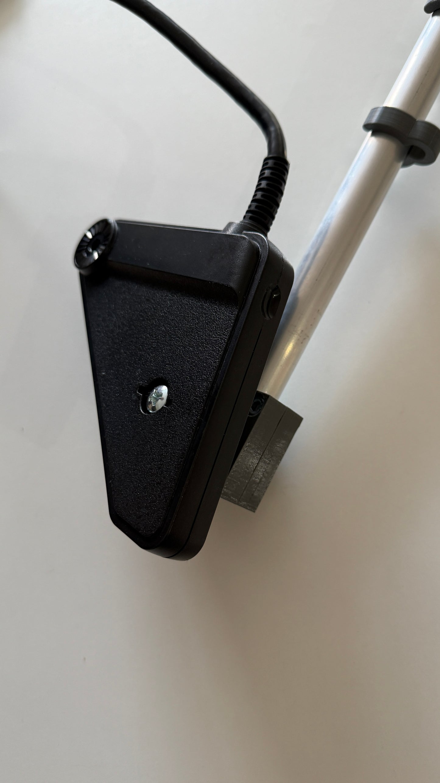 Lowrance Eagle Eye 9 Transducer Mount